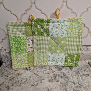 Green Patchwork Pot Holders